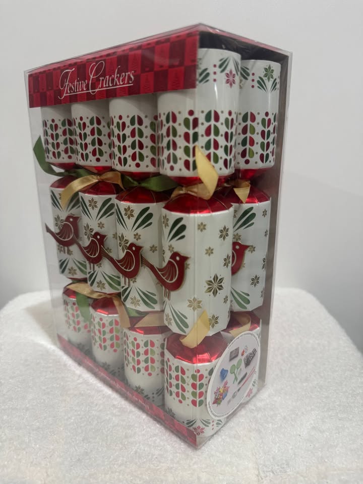 FESTIVE-CRACKERS FESTIVE CHRISTMAS CRACKERS