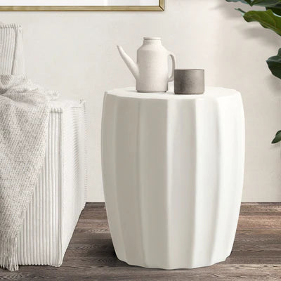 MF-OST-VASE-WH