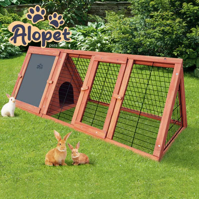 PET-HUTCH-TRI-WD